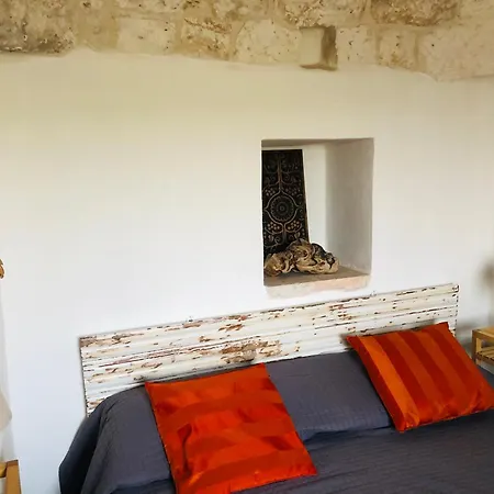Holiday home Trullo Dell'upupa