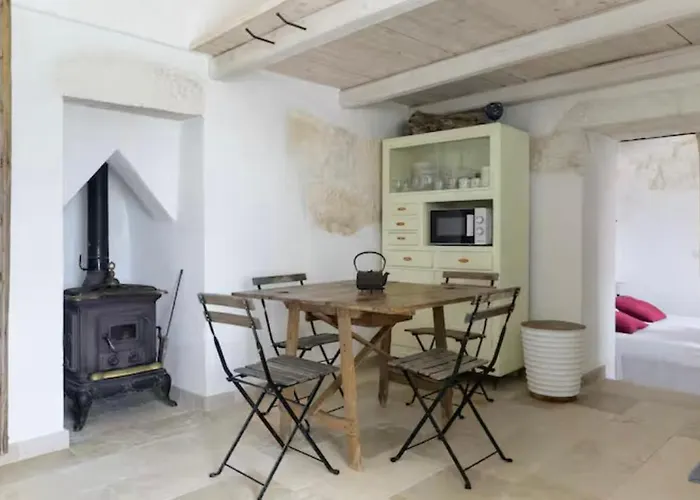 Trullo Dell'upupa Hébergement de vacances Ostuni